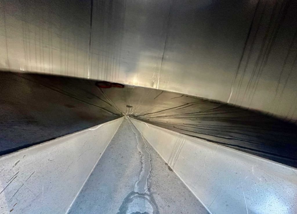 Sonstige Obsttechnik & Weinbautechnik от тип Sonstige | Cuve inox - Fond conique - 211.10 HL, Gebrauchtmaschine в Monteux (Снимка 5)